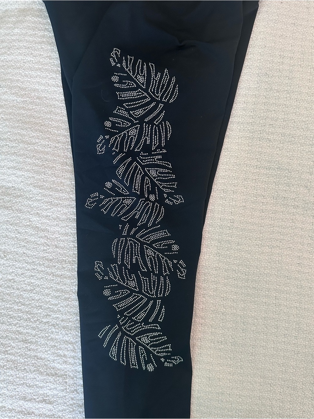 GapFit GFast Black Cropped Leggings Palm Print Size L Athletic Worko - Picture 4 of 11